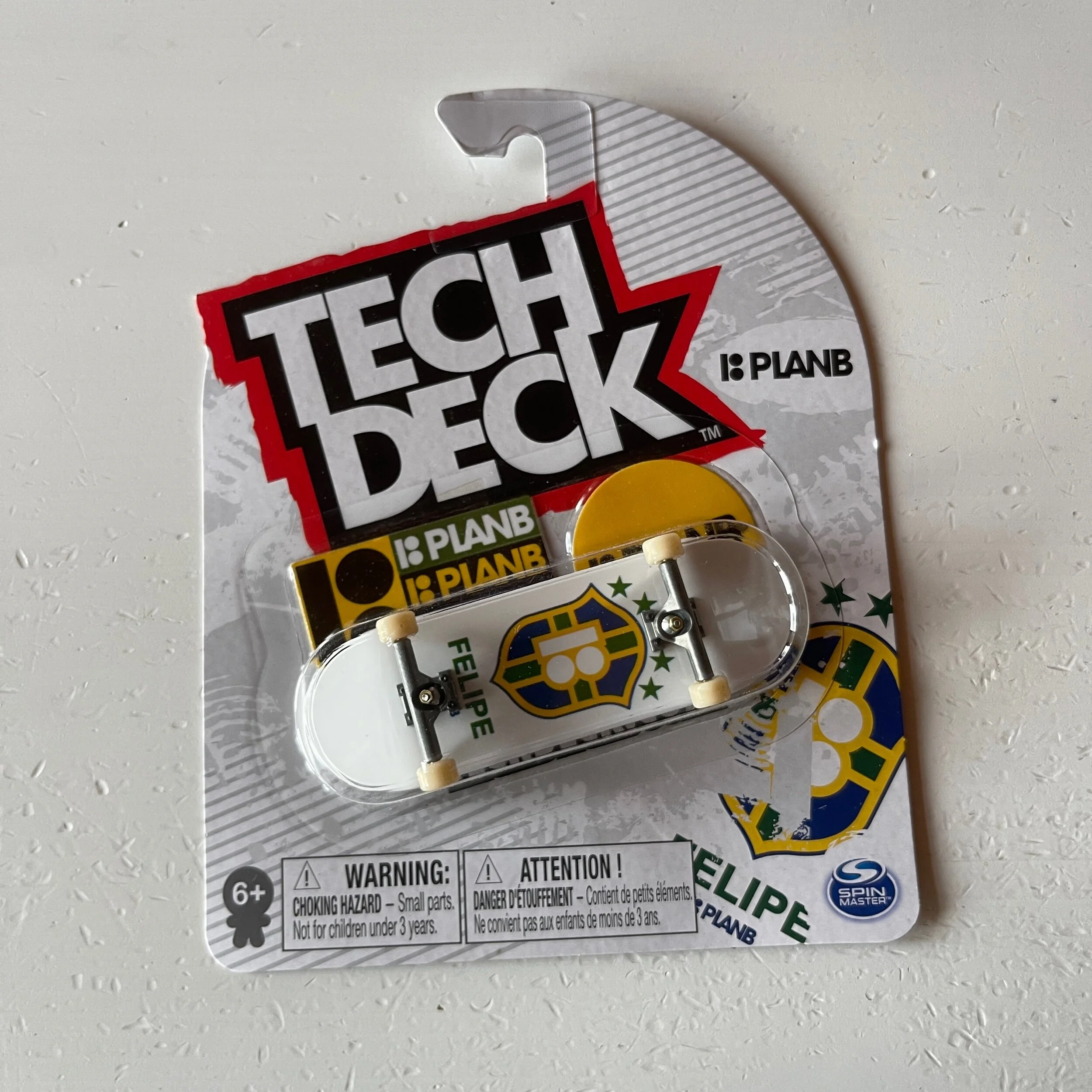 094AED67-E4E5-4BB0-85EE-C87D3958A2AB