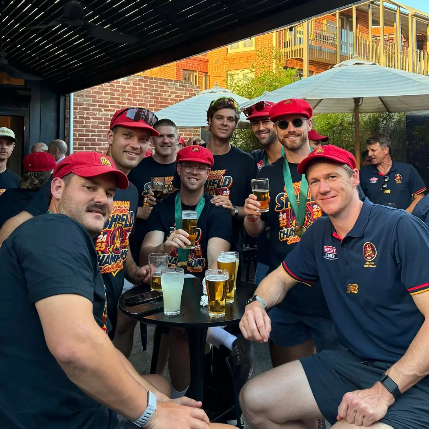 The Queen&rsquo;s Head was privileged to host @sacricketteams as they celebrated their second consecutive Sheffield Shield victory.

Congratulations, and never doubt SA ❤️