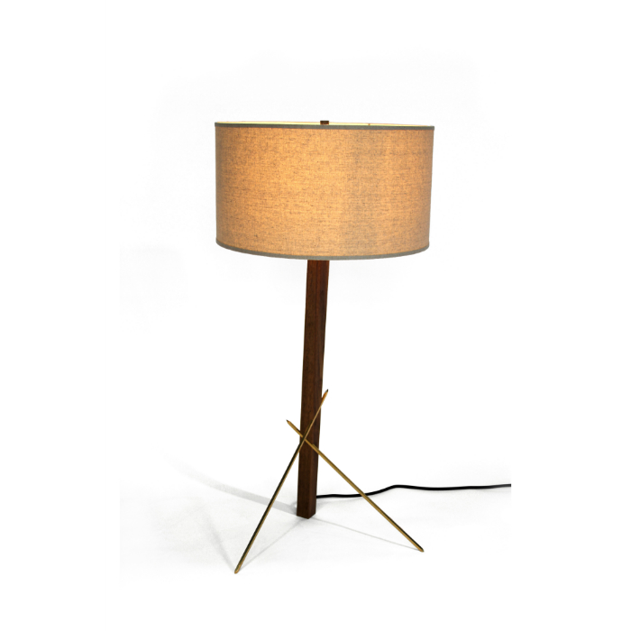Ludwig and Larsen three point lamp