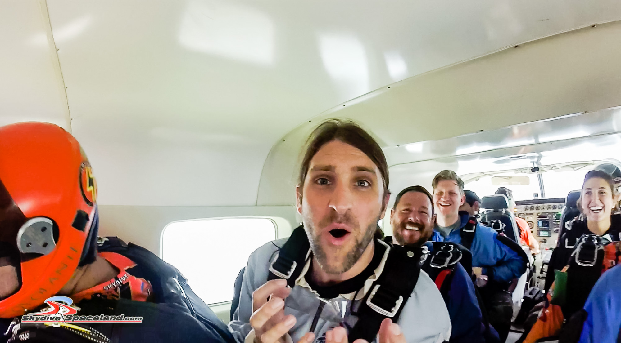 Skydiving Day-Video Screenshots-0010.jpg