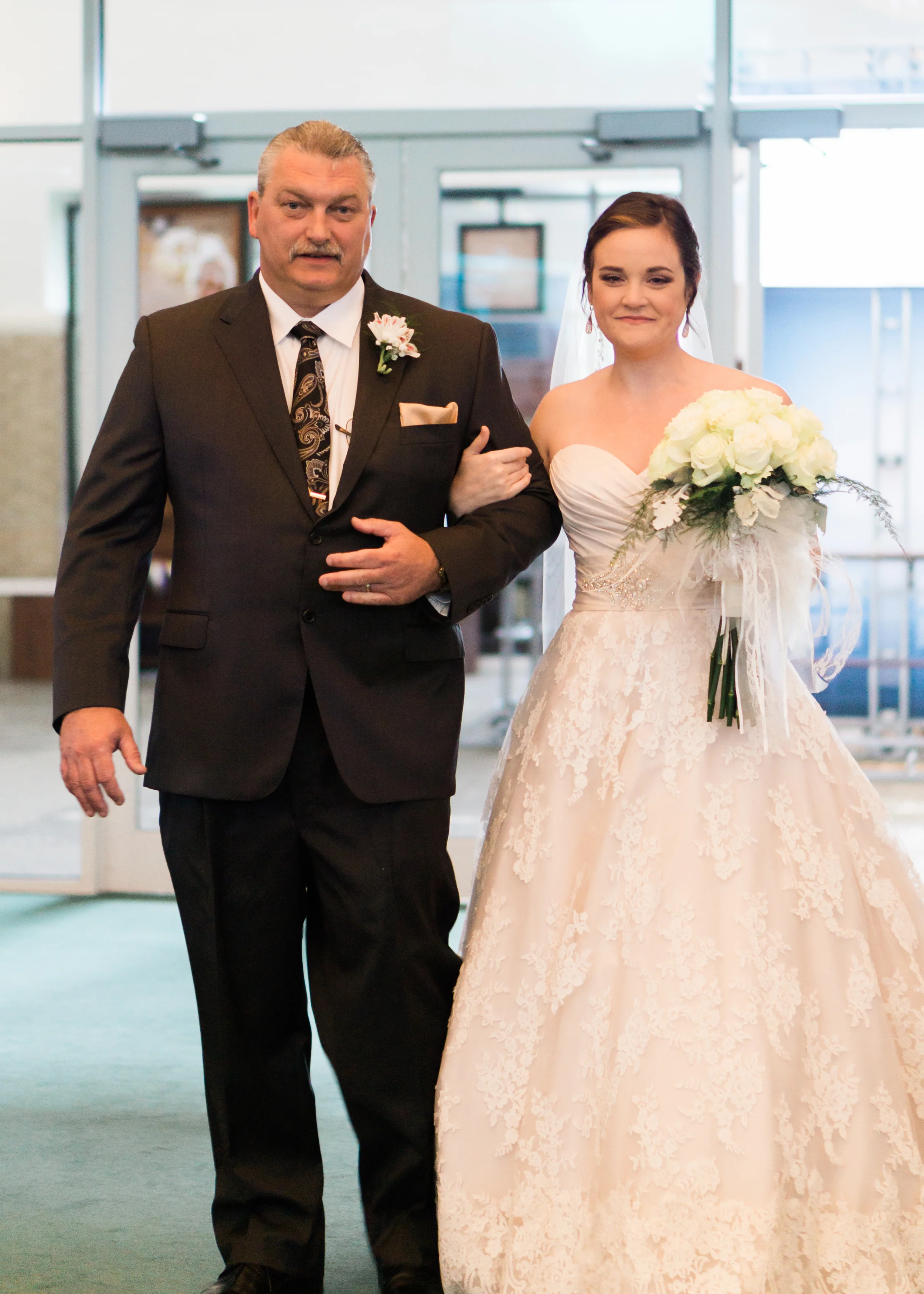 06-04-16_Ramsey_ceremony_aisle-8.jpg