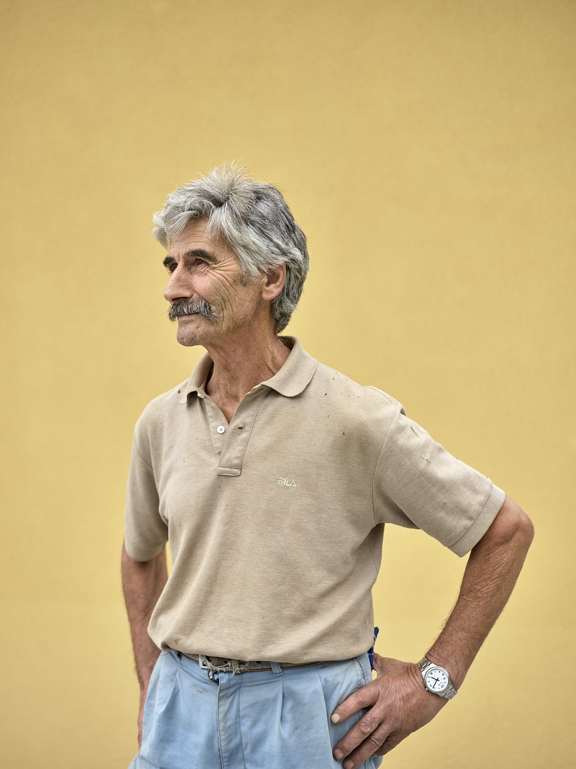  Italian Hazelnut Farmer / Market Life Magazine 