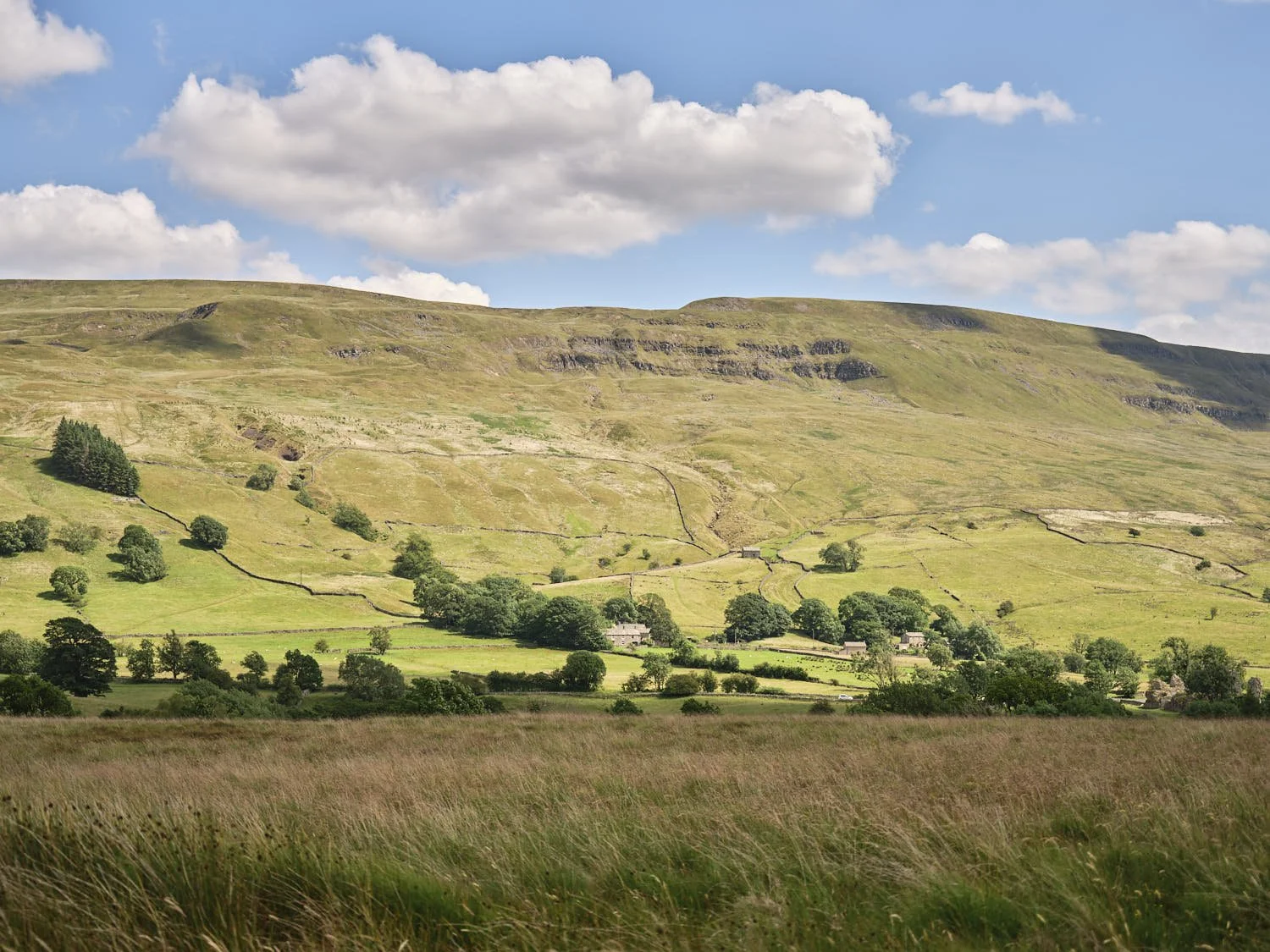 <b>The Yorkshire Dales - Slow Travel Britain</b>