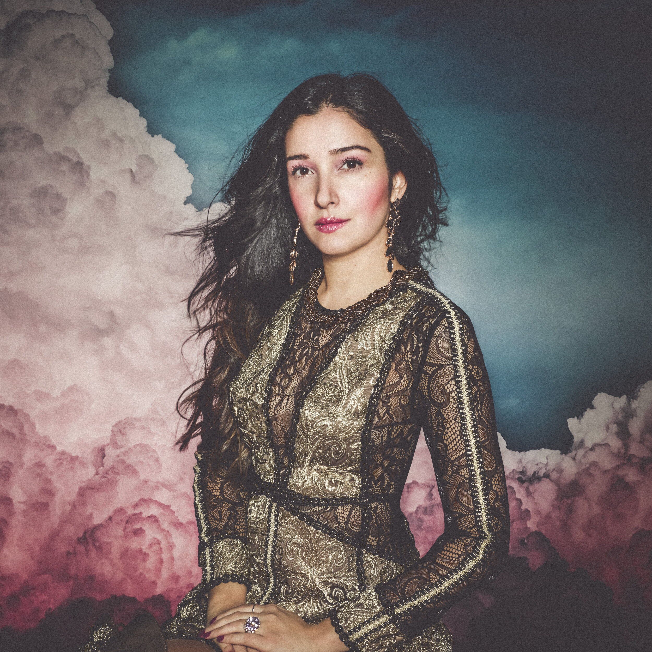Merve-RegalPOPortrait_8Z7A2805_10.JPG