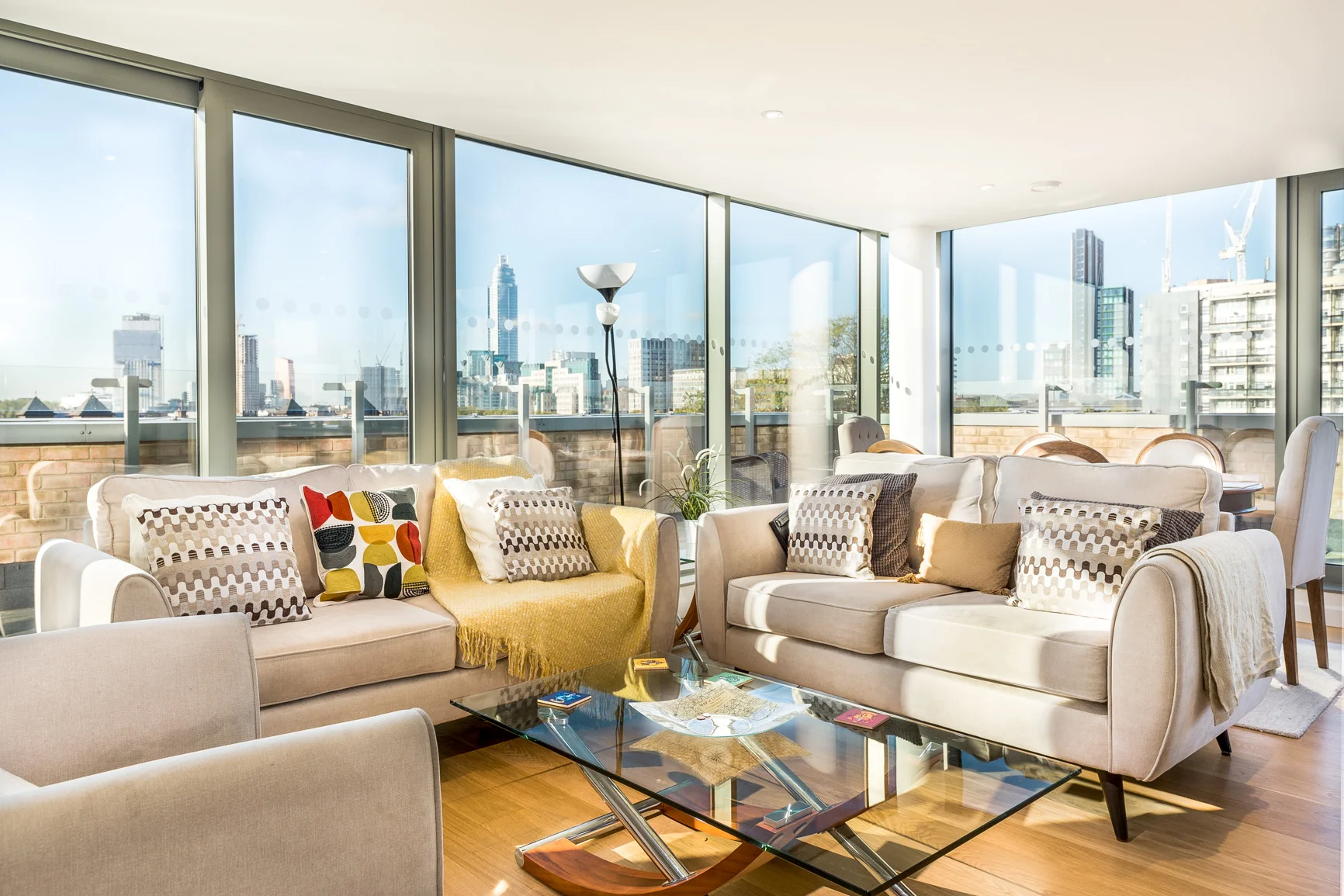 Penthouse, Vauxhall, London - Residential (Copy)