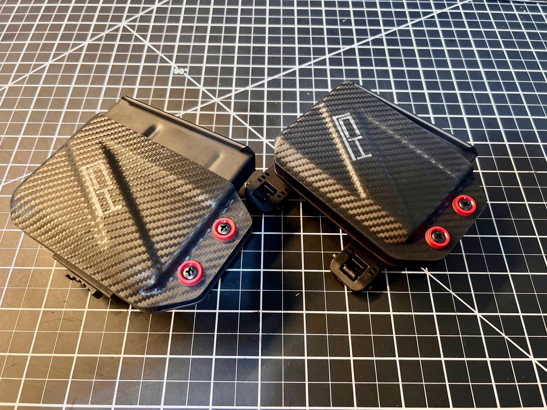 AICS/AW Rifle Mag Pouch (single stack) — Lytton Custom Holsters Shop ...