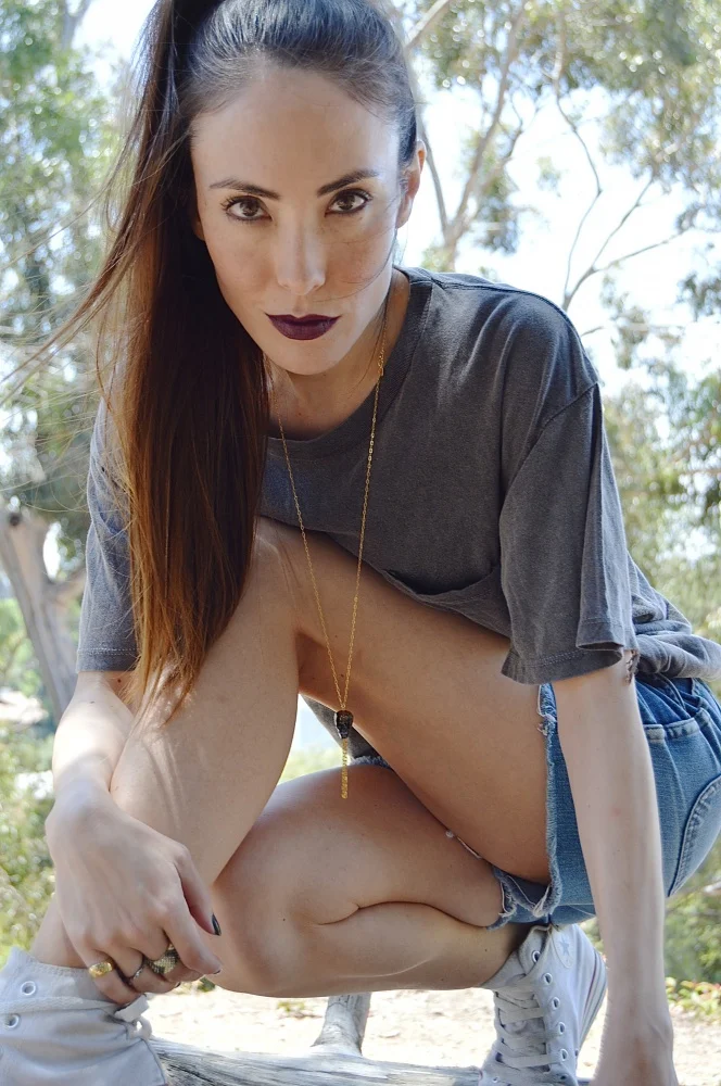 Mandy Amano / Muses & Rebels "gallery twelve" Line