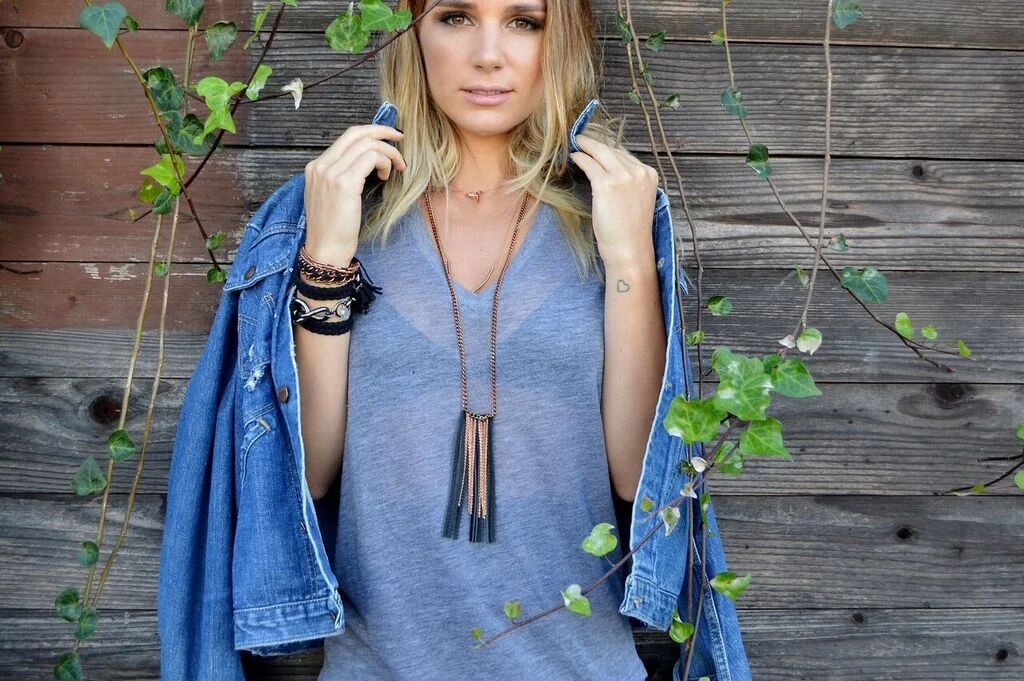 Melanie Maroon / "Untamed" for Muses & Rebels