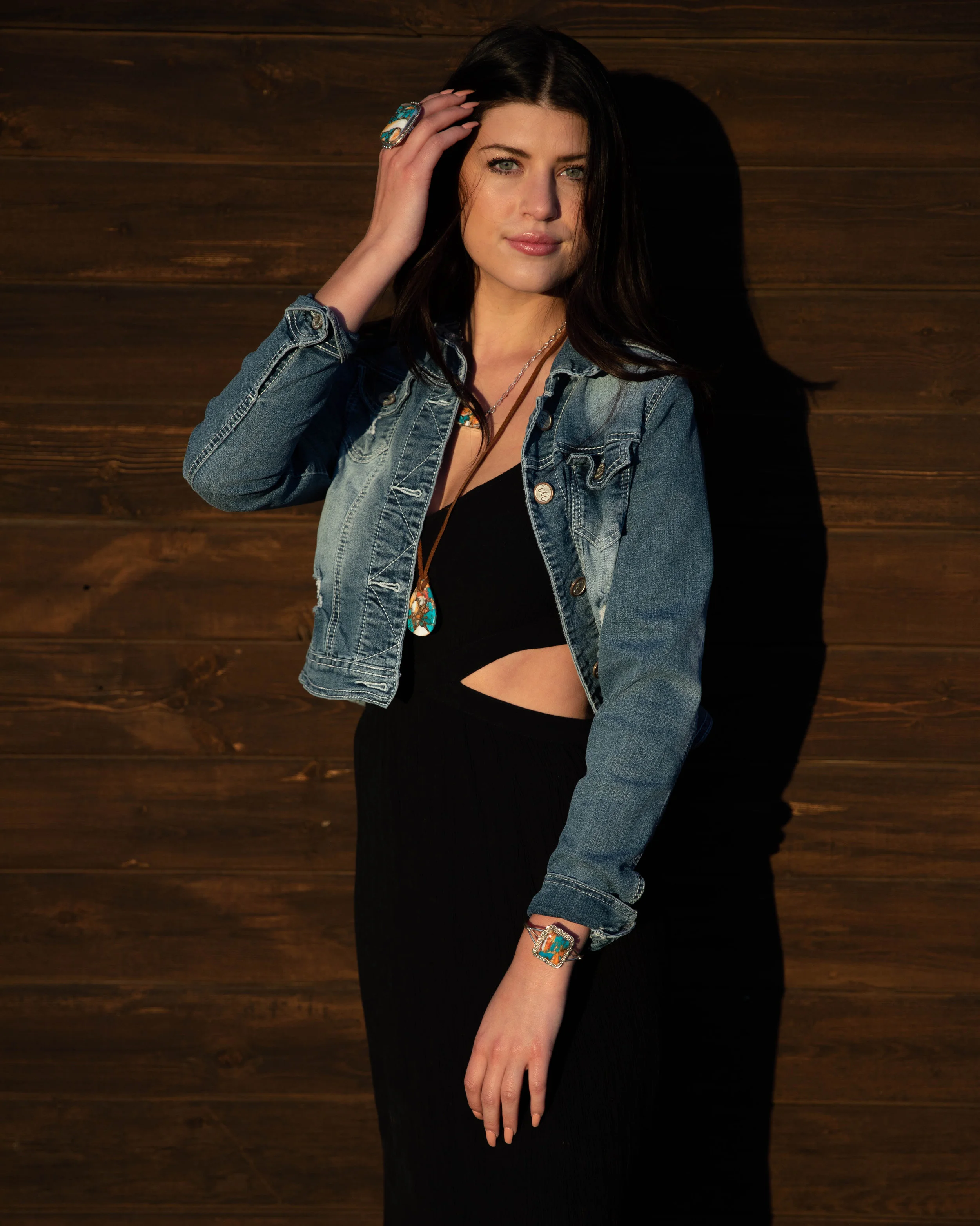 turquoise_jewelry_outside-100.jpg