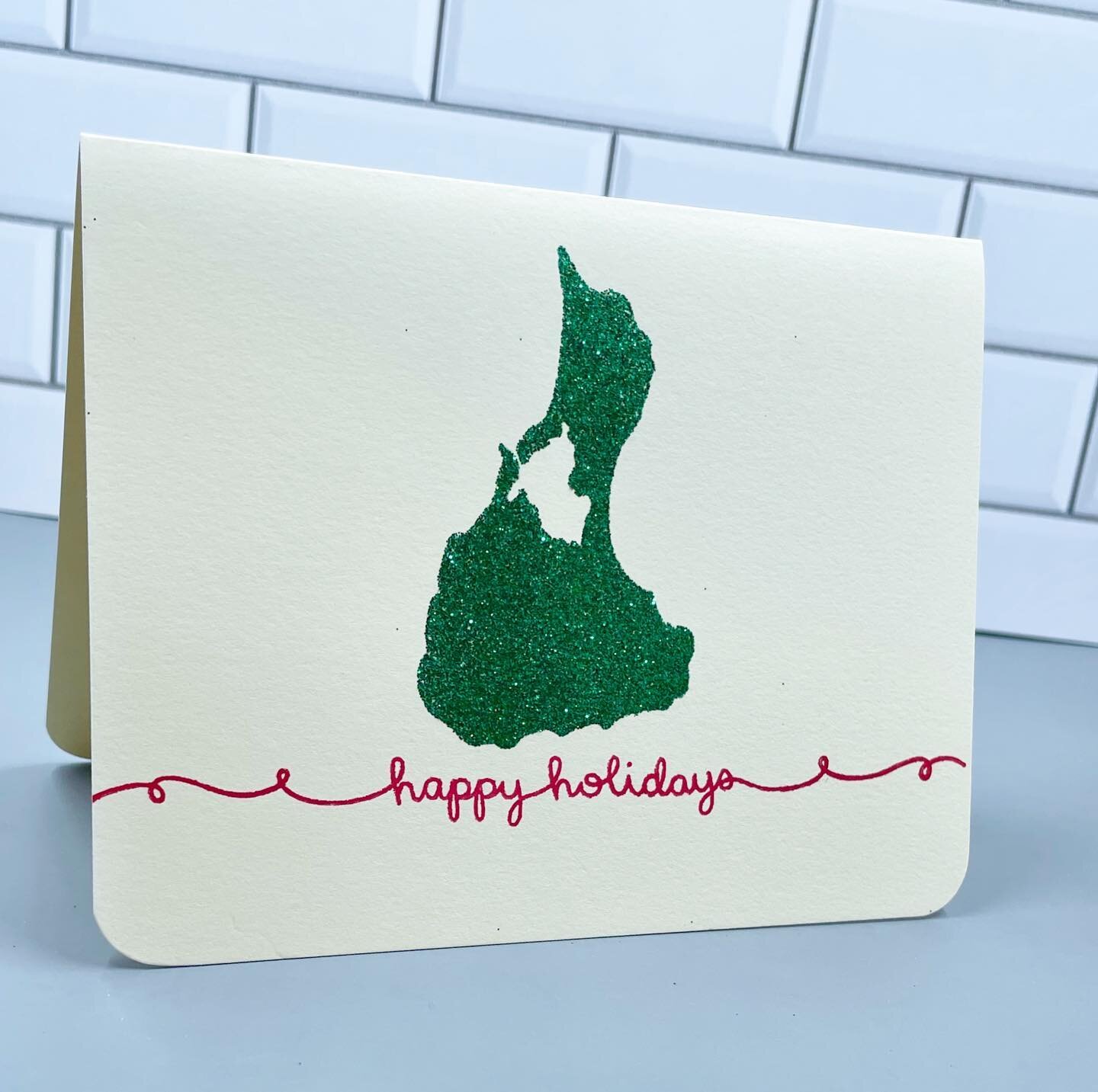Guess what is *FINALLY* live?  After some technical difficulties, our website is finally live!  I also made some holiday cards this week!  Please check out the website at www.ThePagesInTime.net.  I would love to hear your feedback!

#blockisland #blo