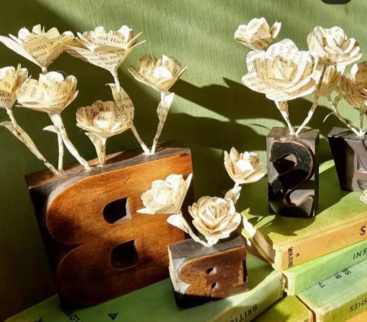 Letter roses