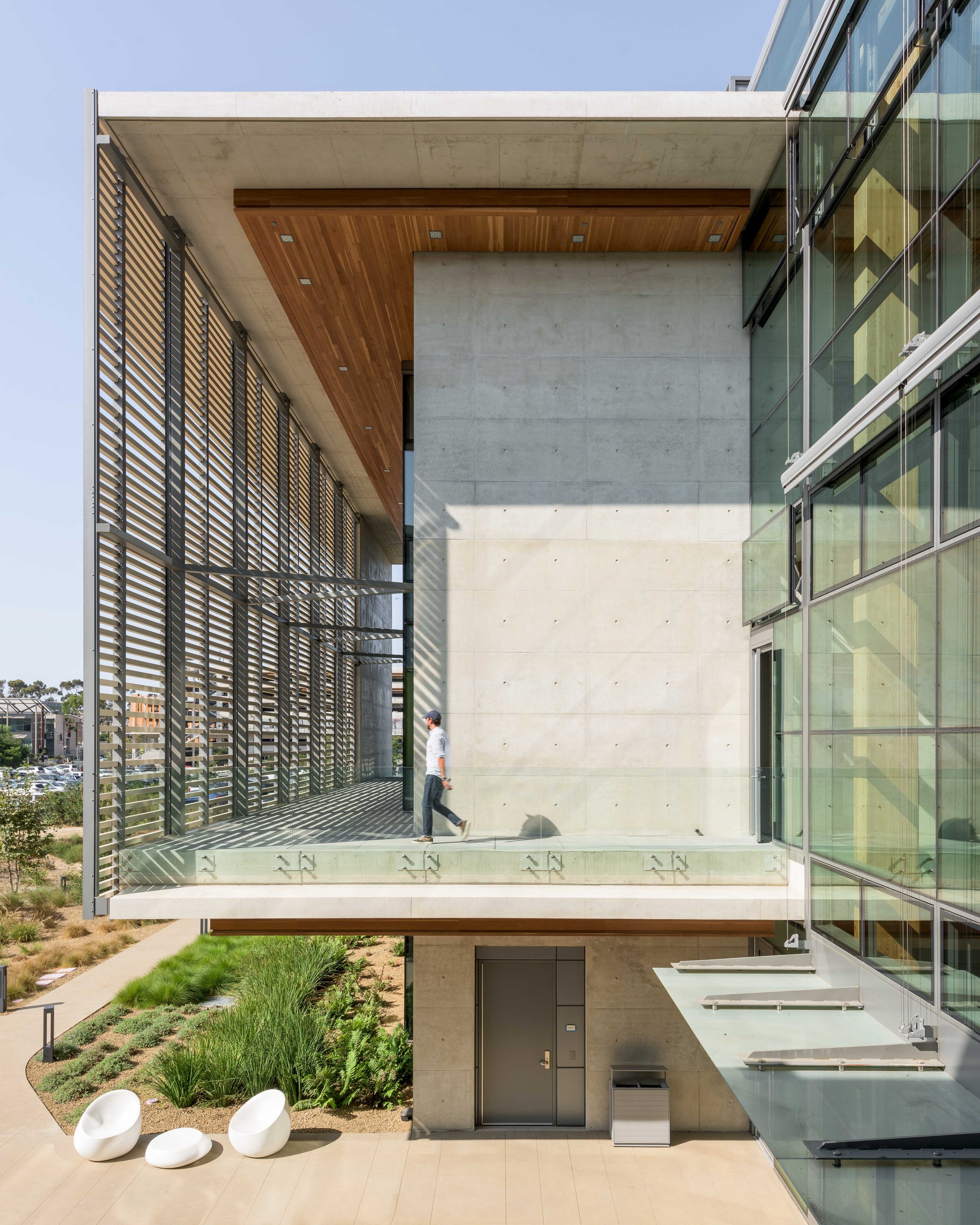 Center for Novel Therapeutics | San Diego, CA | Designed by Perkins & Will