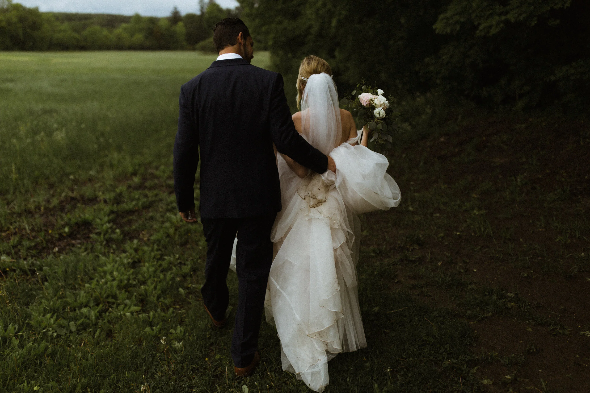 Alex + Shawn {A forest Wedding}