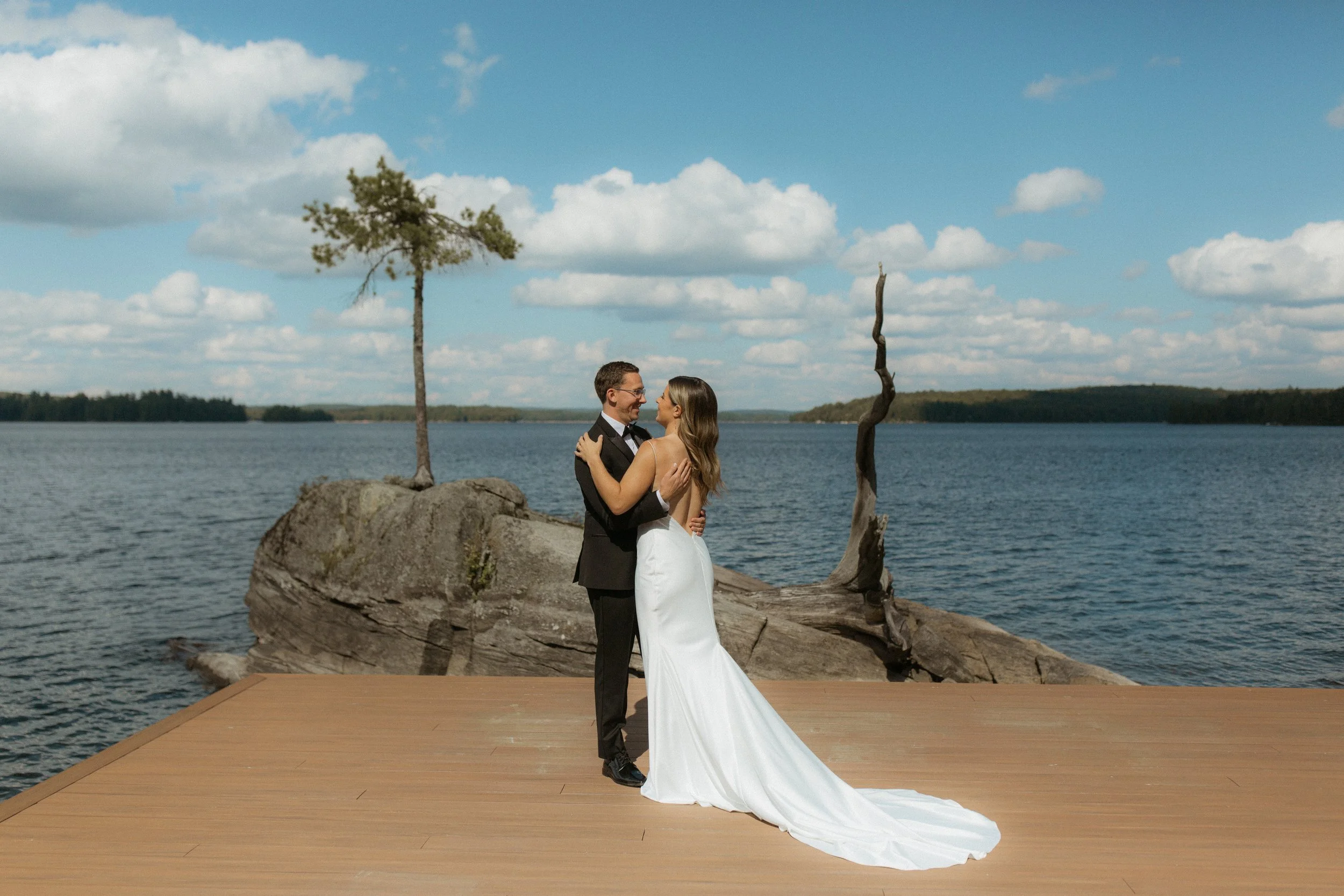 EMILY &amp; NICK'S COTTAGE WEDDING