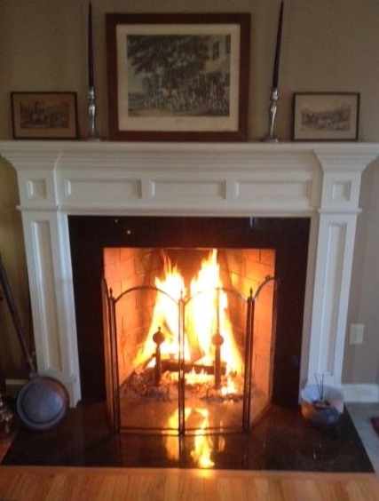 Rumford style fireplace