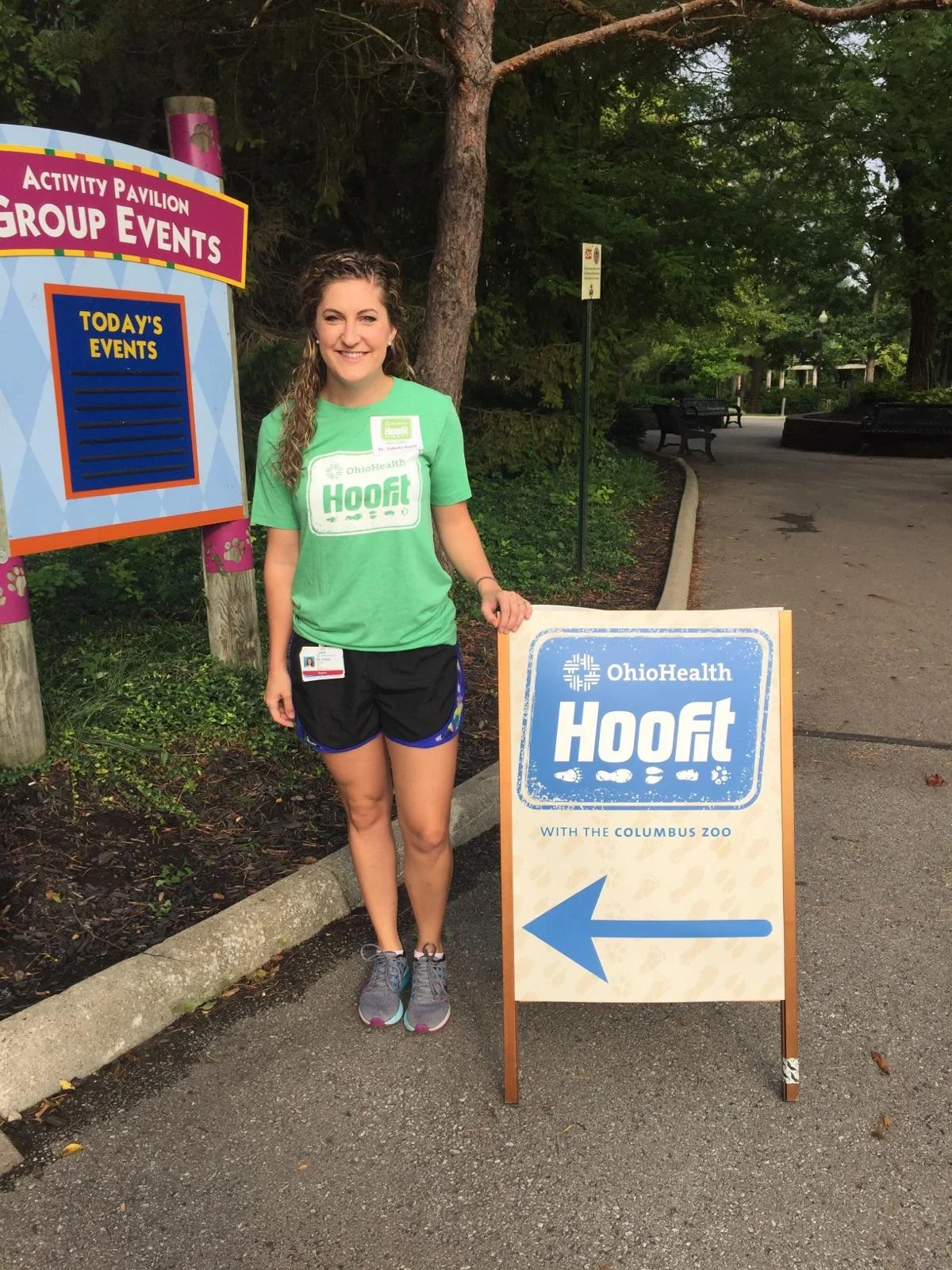Dr. Valerie Good, MD, leading a Hoofit about Heart Disease and Stroke at the Columbus Zoo!