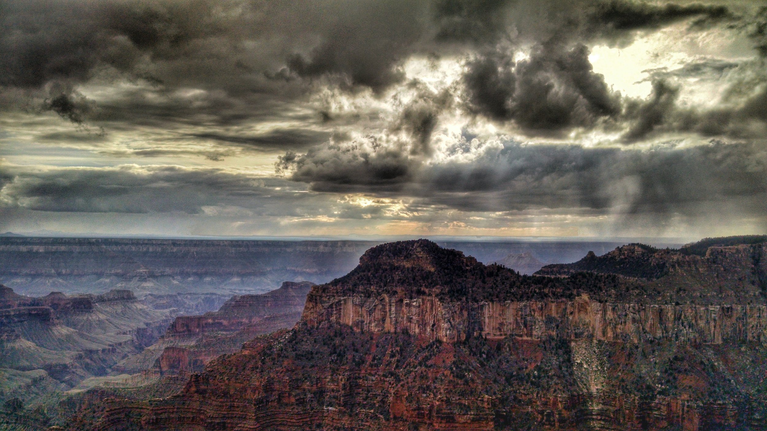 And while the dark clouds loomed for our entire stay we somehow lucked out with no rain.