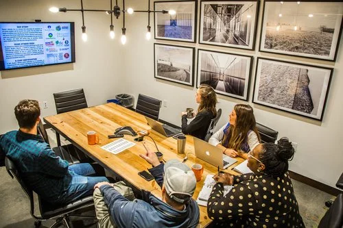 Conference & Meeting rooms