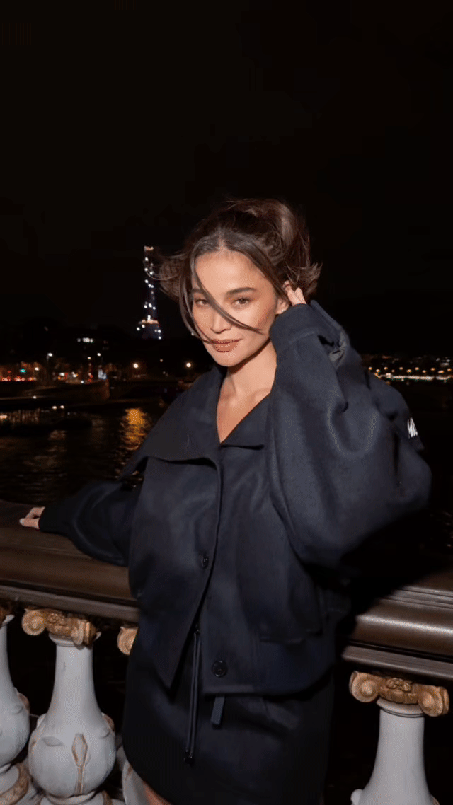 Anne Curtis-Smith (Copy)