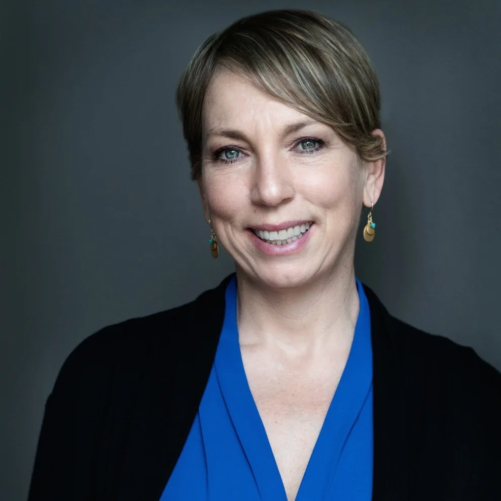 thumb_headshots-debbie-campbell-015-final_1024.jpg
