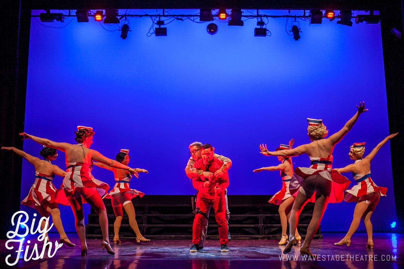 big-fish-newmarket-theatre-toronto-wavestage_0041.jpg