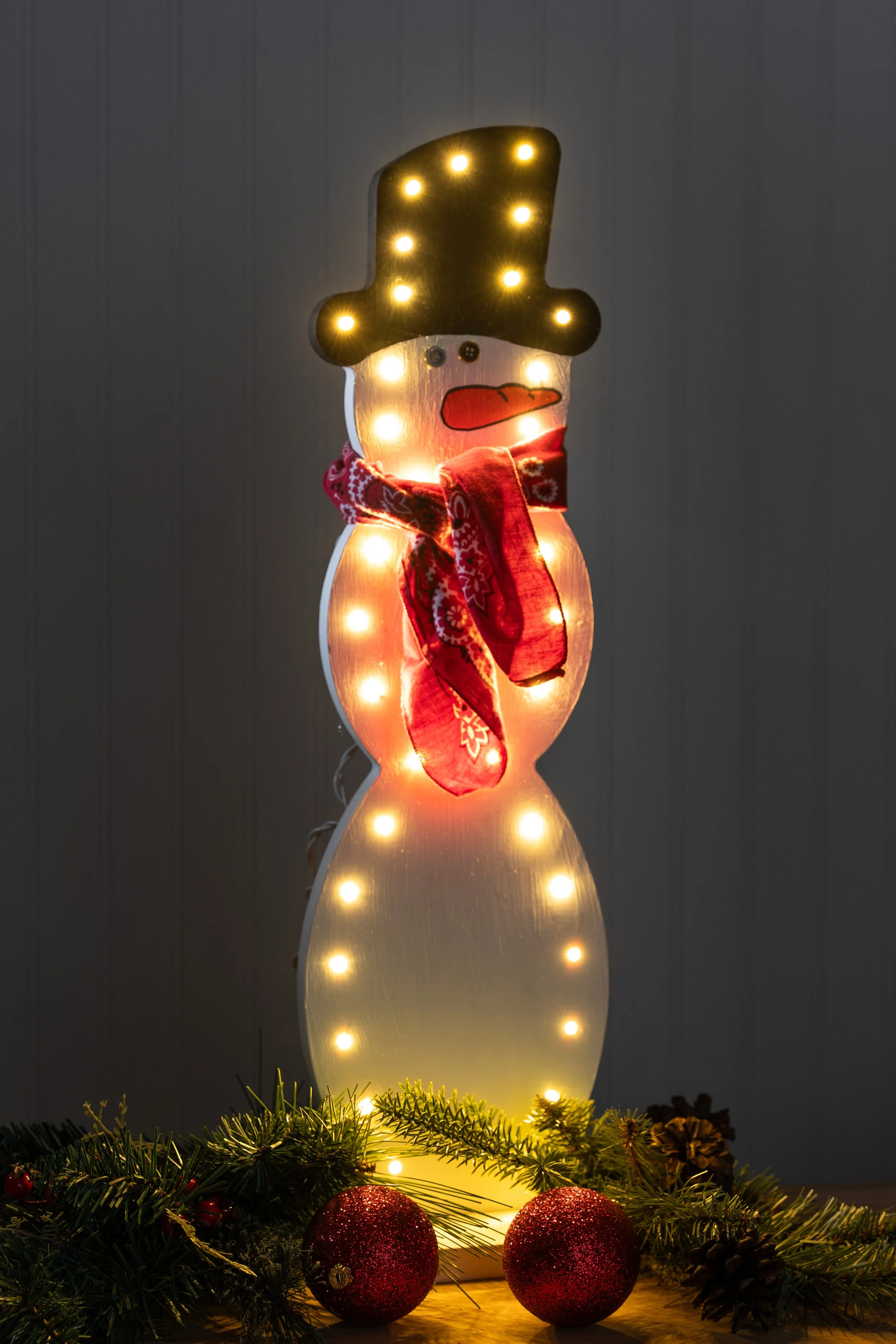 Snowman_Light.jpg