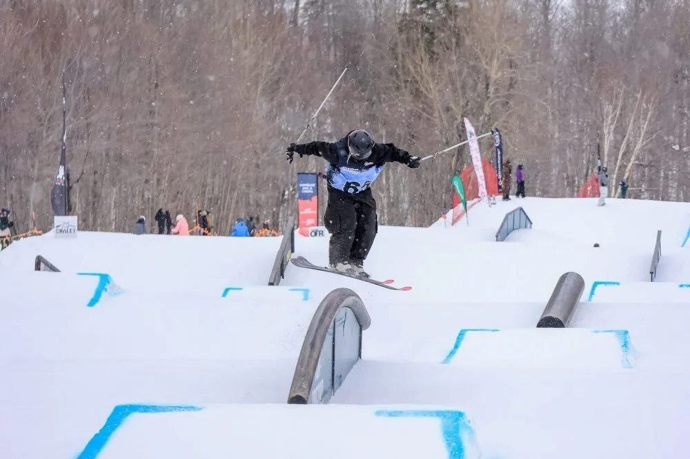 📸 Golden Crown &ndash; 19e &eacute;dition 👑

Album photo complet sur notre page Facebook !

Samedi dernier avait lieu la 19e &eacute;dition du mythique Golden Crown, pr&eacute;sent&eacute; dans le cadre du Stepup Freeski Tour.

F&eacute;licitations