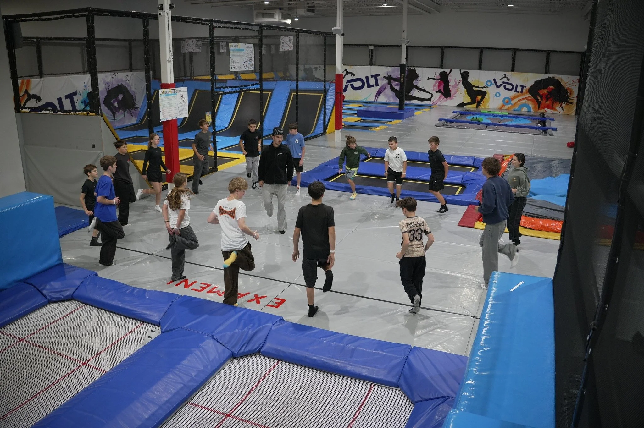 UN PREMIER ENTRA&Icirc;NEMENT TRAMPOLINE CONCLUANT ! 🔥🤸&zwj;♀️

Samedi dernier, nos athl&egrave;tes &eacute;taient de retour sur les trampolines du @ovoltsherbrooke, et la progression &eacute;tait au rendez-vous! 🚀
Que ce soit pour s&rsquo;amuser 