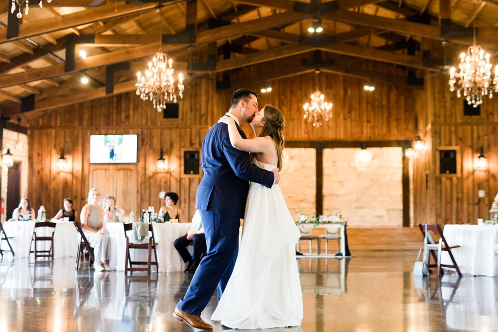 oklahoma_wedding_photographer_norman_the_springs-59.jpg