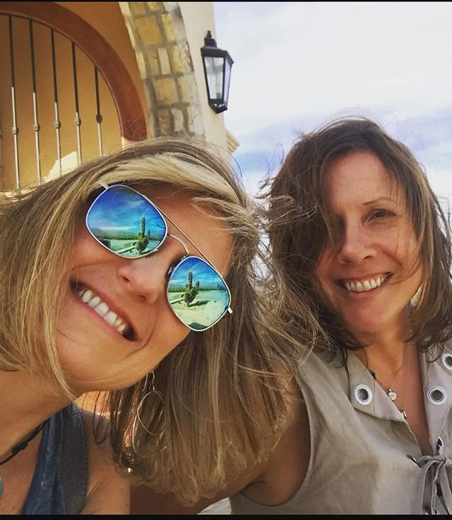 Friends & wine. . . the older the better! . . . 
#friends #wine #sisters #amigas #celebrate #celebratelife #argentina to #sanfrancisco  #family #amigos #love #winelife #sommlife #vineyard owners #winemaker #winelover #winesofinstagram #drink grea