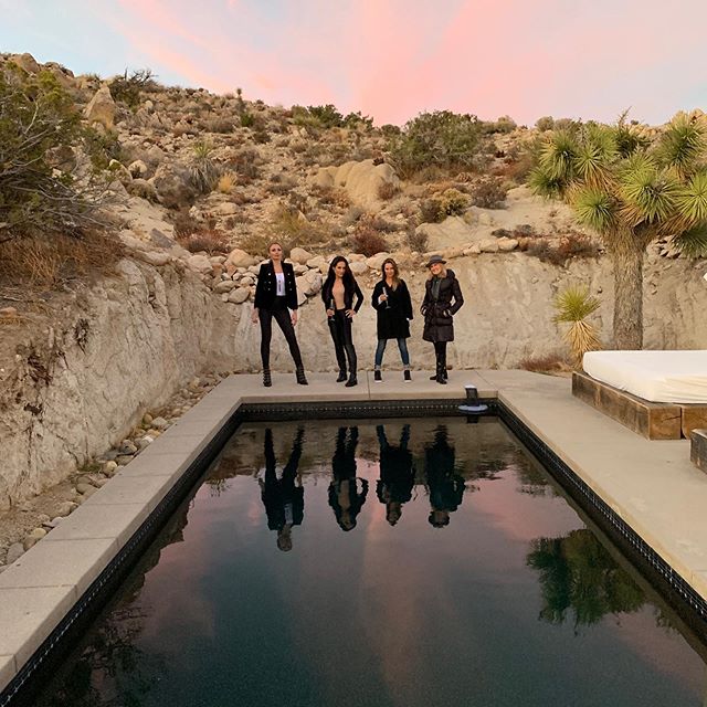 Media Luna does Joshua Tree. .
.
.
Wines that travel. From the desert back to the desert. Looks like a girl band. .
.
.
#desert beauty #bathtime #travel 
#celebrate #celebratelife #winelife #sommlife #wine #wines #winelover s to #winemaker s #malbec 