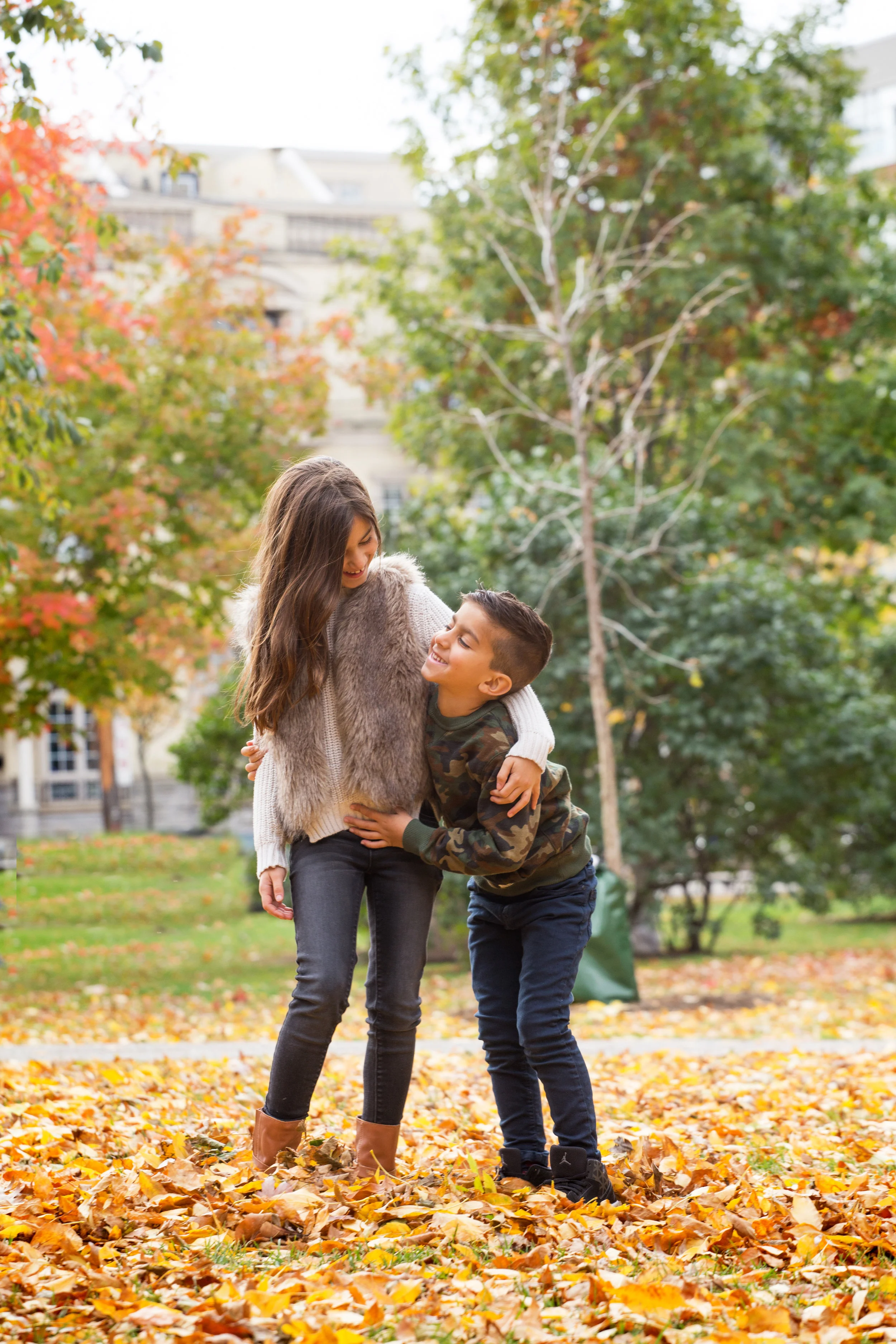 FALL_olivia&sammy&stef_2016-1042.jpg