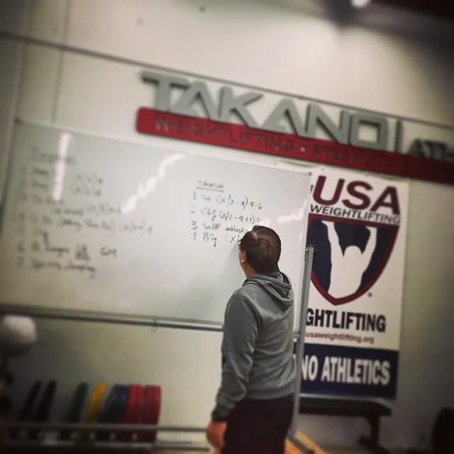 3 KEYS TO KEEPING YOUR WEIGHTLIFTERS