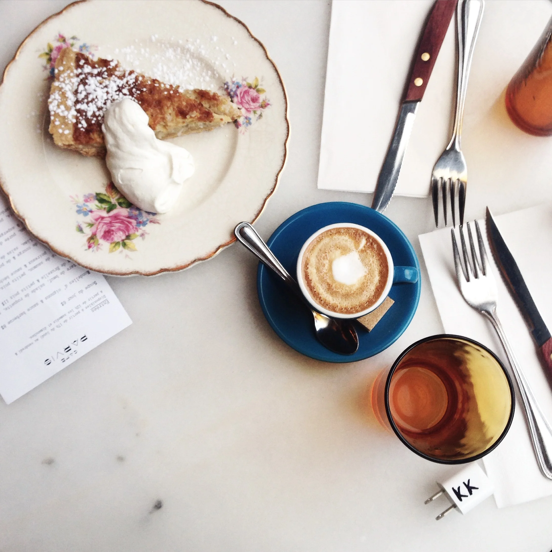 Cafe Parvis