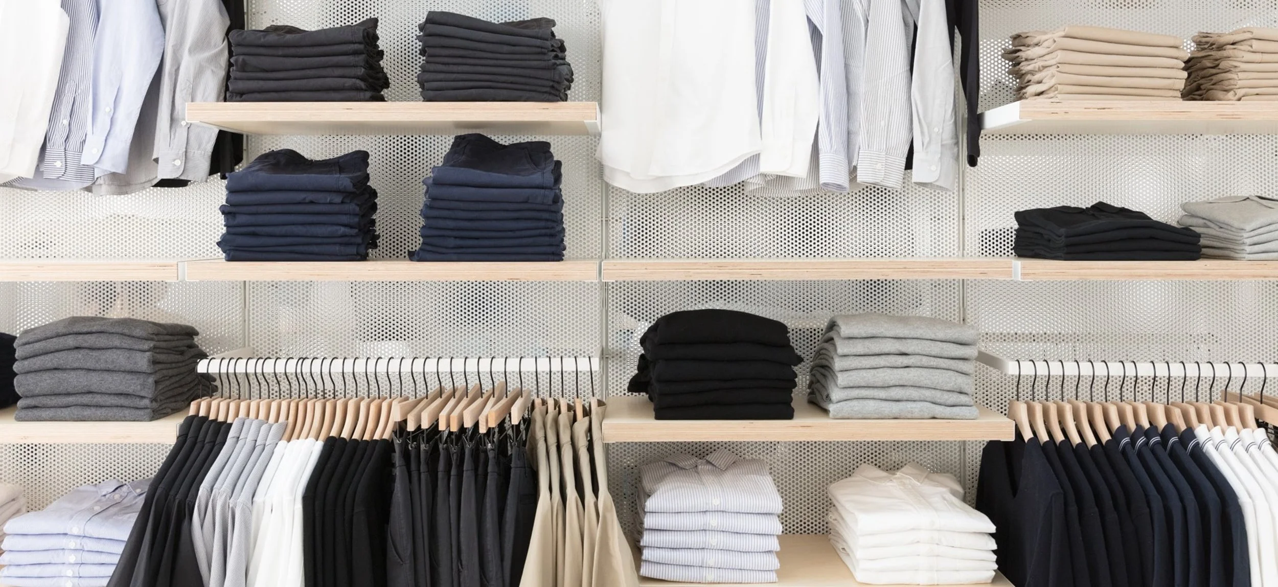 everlane.jpg