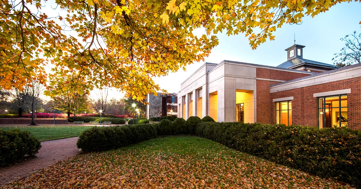 uvalaw_photoslide_03.jpg