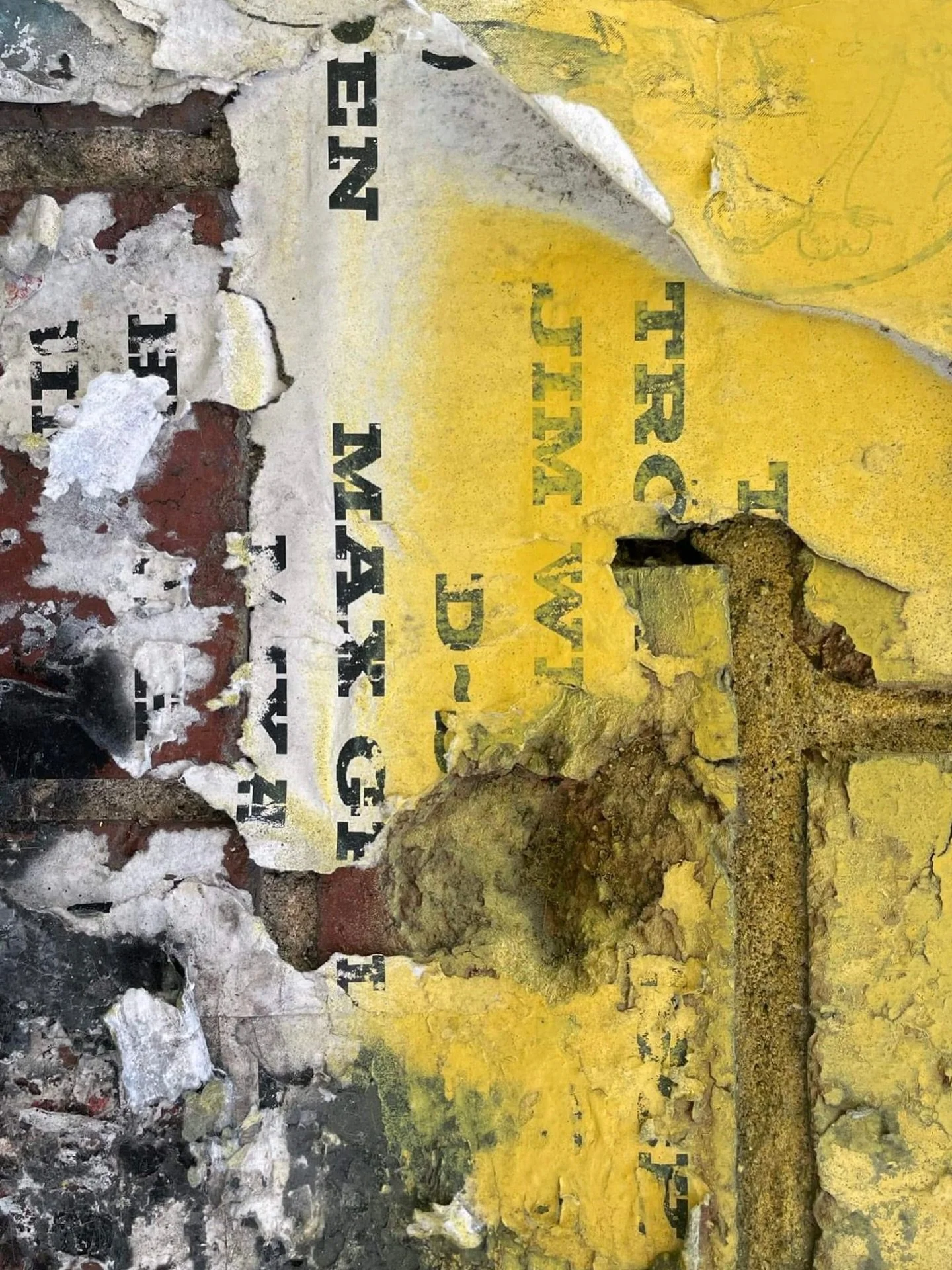 Hidden narratives etched onto Brunswick&rsquo;s urban canvas. Layers of time and forgotten stories reveal a unique visual aesthetic in these textured walls.

#Brunswick #Urbanwalla #HiddenNorth #UrbanWalls #StreetArt #UrbanAesthetic #Texture #Decay #