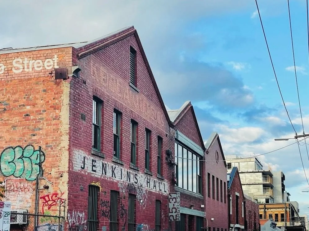 Jenkins Hall, wearing decades of Fitzroy history on its walls. Still one of the best corners of the inner north.

#HiddenNorth #Fitzroy #melbournearchitecture #ghostsignsmelbourne #urbanphptography