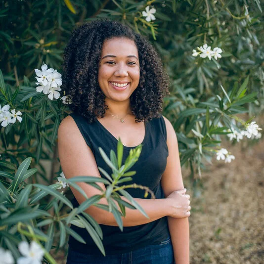 Takara Sights is a bestselling author, world-class editor &amp; Chief Editor of #1 Amazon Bestseller Passionistas