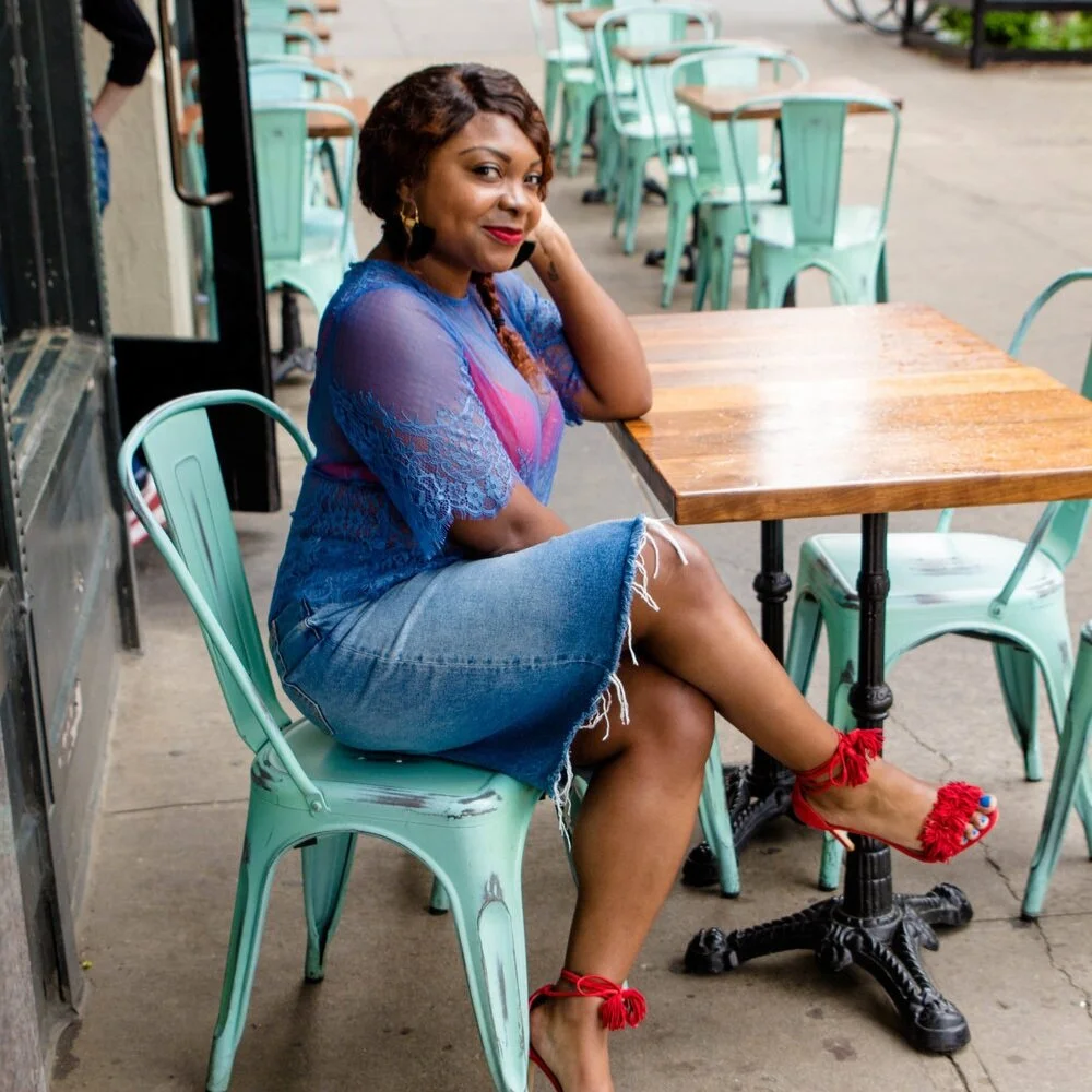 Meet Me Series, founded by Ayanna Dutton, helps connect like-minded women who celebrate diversity
