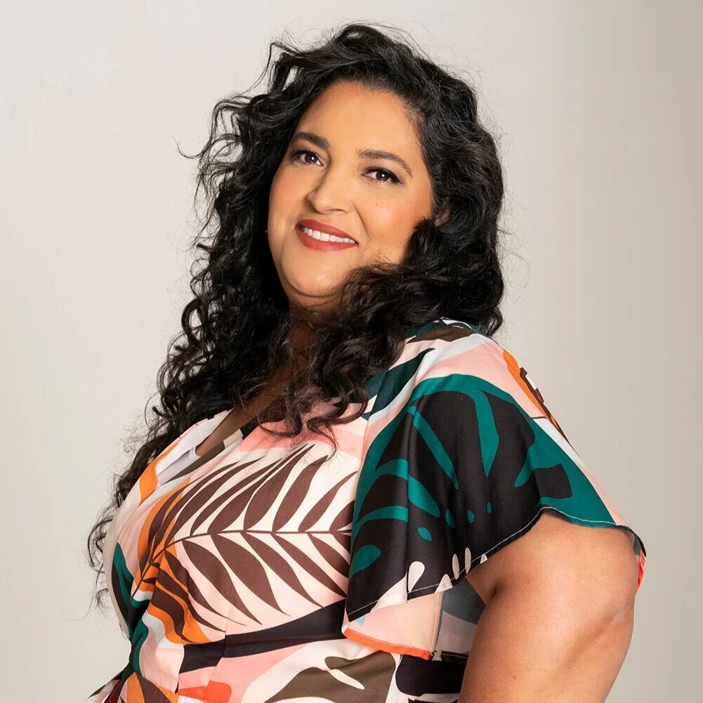 Marisol Linda Diaz has a passion for leaving an artistic impression in the most utilized spaces of your kitchen &amp; bathroom