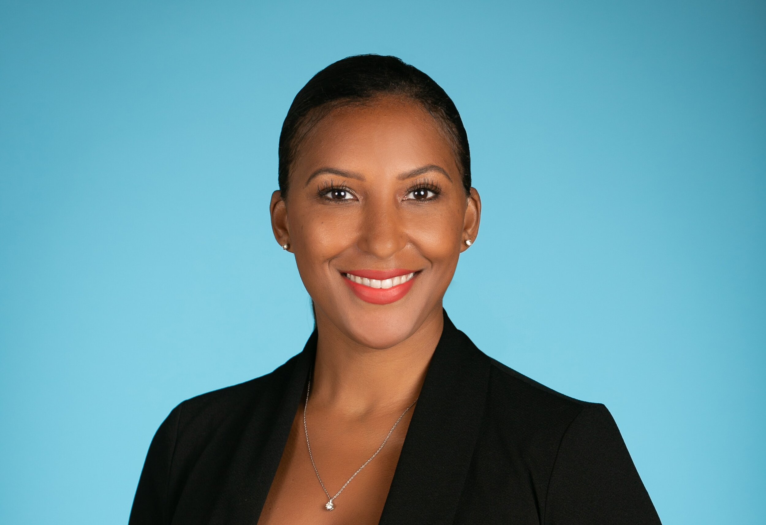 Dawn Dickson developed a retail technology company that built a SaaS &amp; IoT platform for vending machines &amp; kiosks