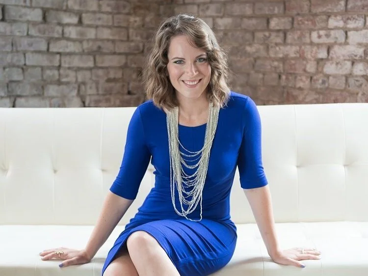 Catherine Cassidy @ Ustyled: a style company committed to serving women leaders
