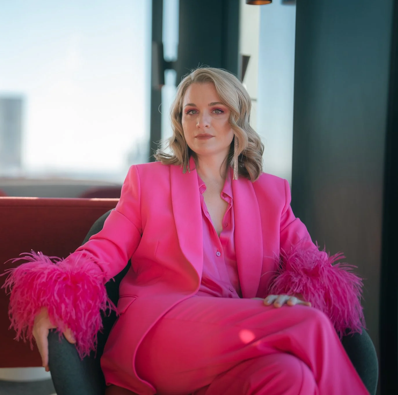 This Author and Entrepreneur Researches Digital Community and Belonging