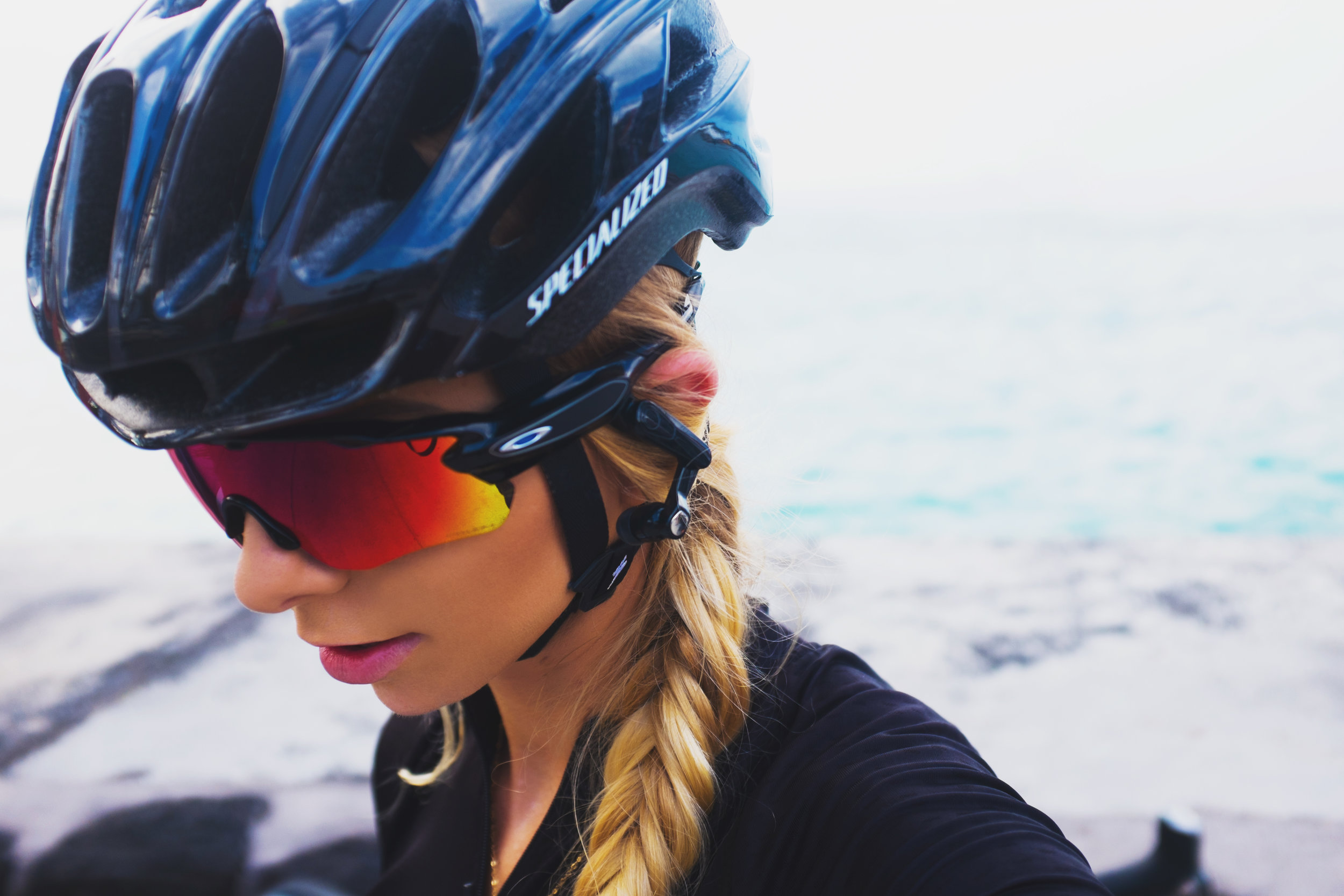 ladies oakley cycling sunglasses