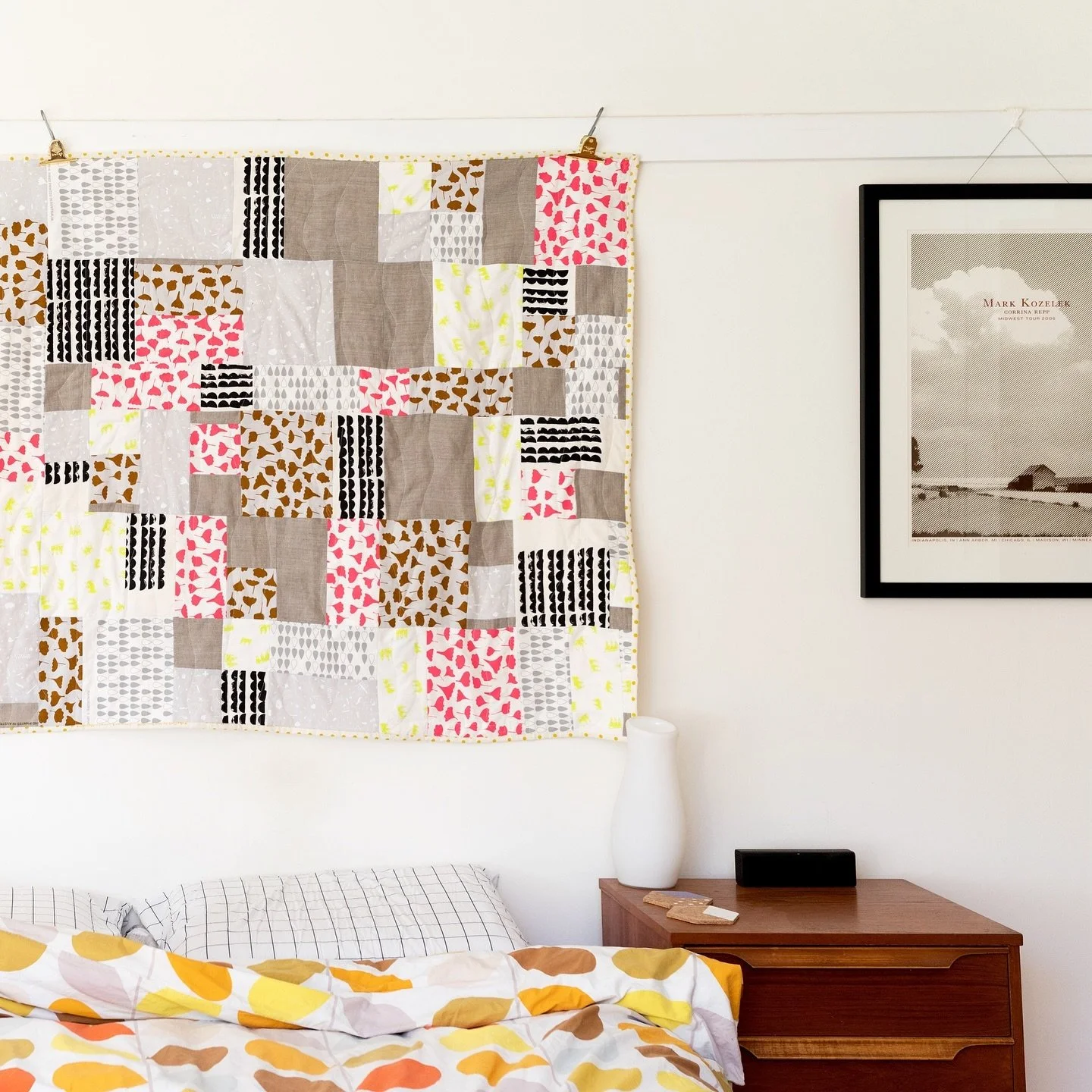 Flashback to a pattern-on-pattern textile work made from screen printed fabric. It’s been too long between squeegee pulls, can’t wait to begin some new experimentations soon 🎨 
#screenprinting #textiles #quilt #patterndesign