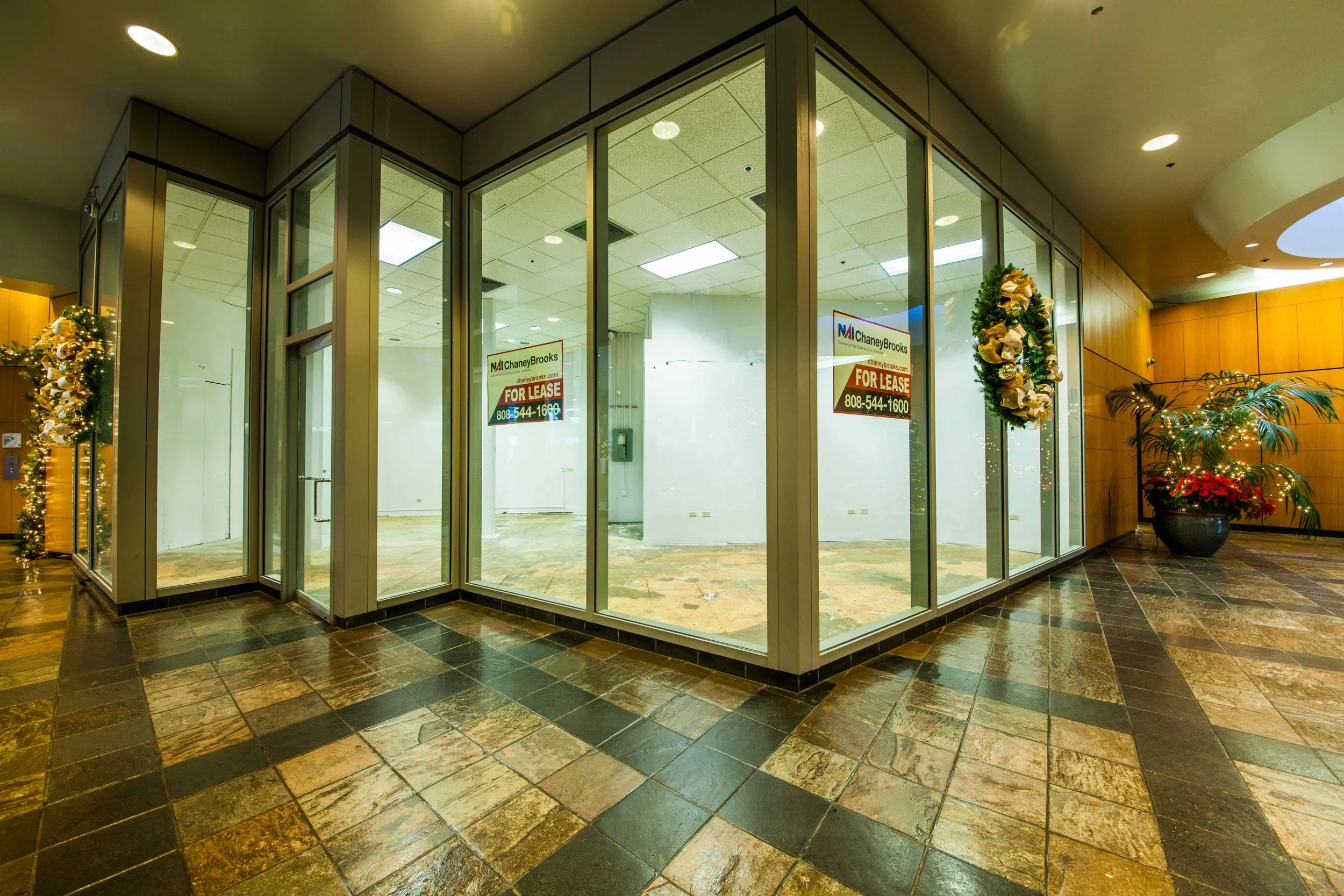 Rare opportunity for a ground floor retail space in Waikiki! High visibility location directly across from the first Longs Drugs store in Waikiki and right next to the main lobby elevators. Major pedestrian thoroughfare. Ready to occupy!