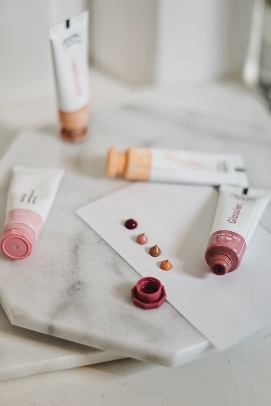 Glossier Cloud Paint | Review + Swatches