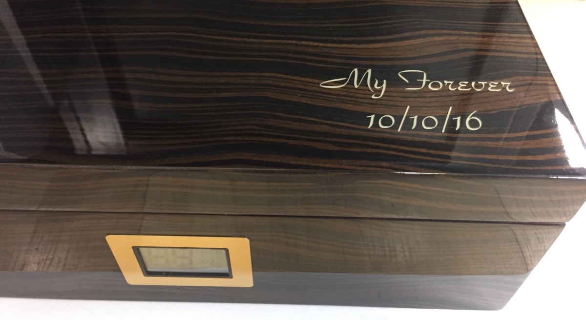 custom hand engraved cigar box