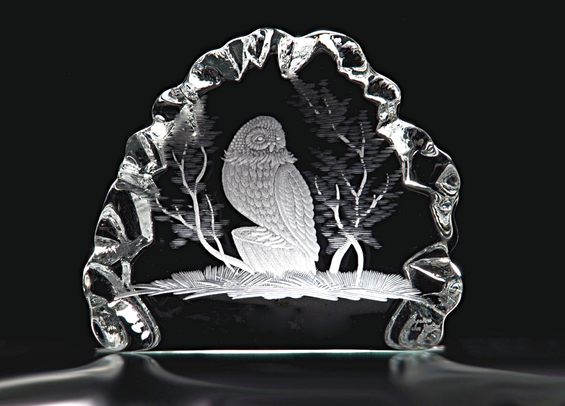 hand engraved crystal sculpture with whale